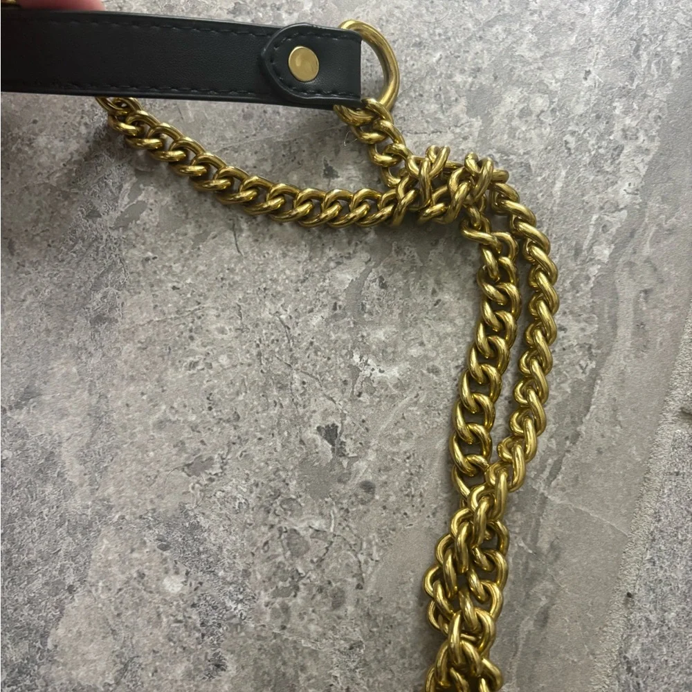 Black Velvet GG Shoulder Bag with Gold Hardware - Picture 5 of 12